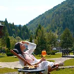 медова Hotel