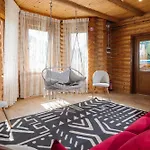 медова *