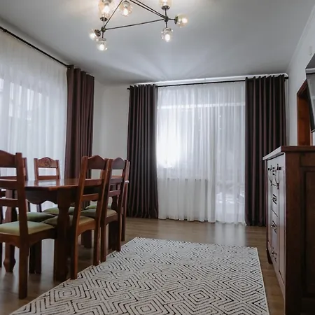 медова Lodge *