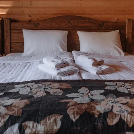 медова Lodge *