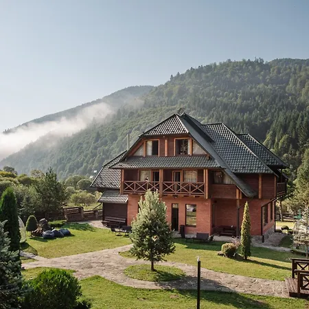 медова Hotell Slavske