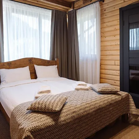 медова Hotell Slavske